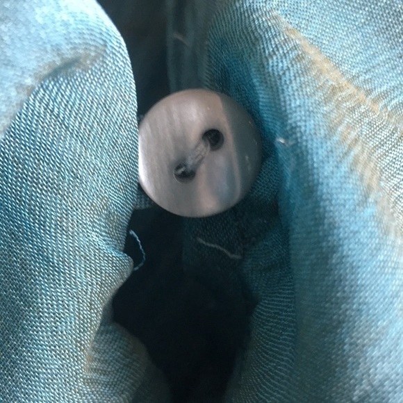 Andrea‎ Rosati Teal Fitted V Neck Blouse L EUC - Picture 11 of 11